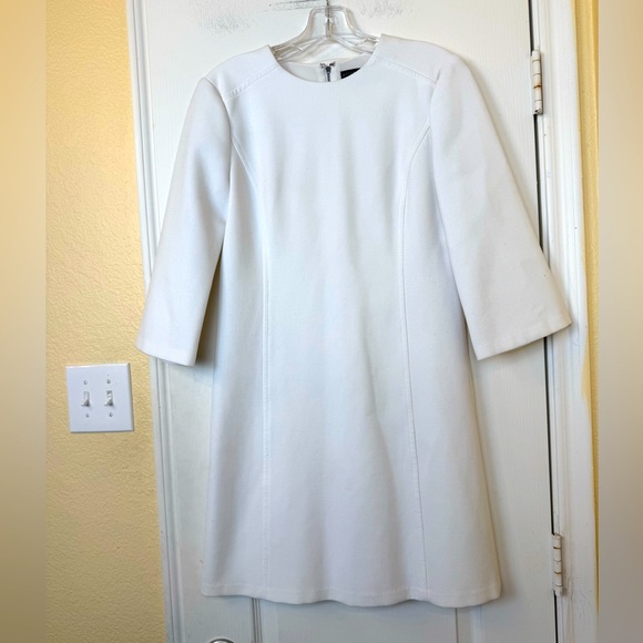Alice and Olivia White Gem Shift Dress Size 4 - Picture 3 of 14